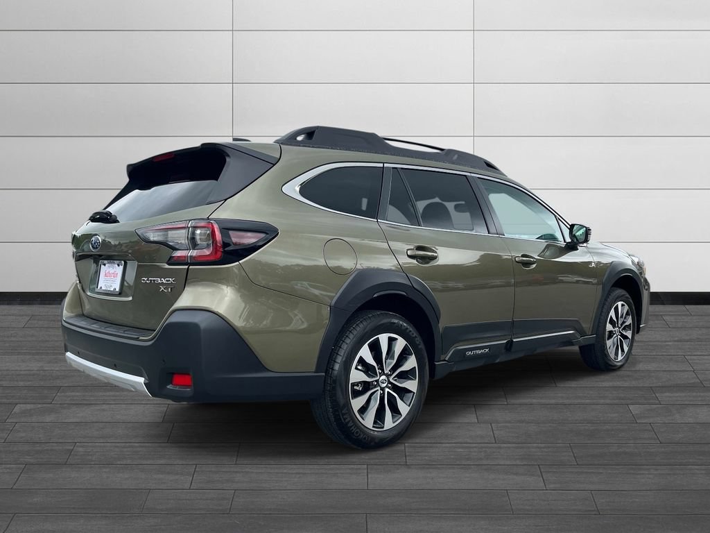 Certified 2024 Subaru Outback Limited XT AWD/4WD image 3