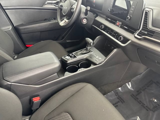 Used 2023 Kia Sportage LX FWD image 25