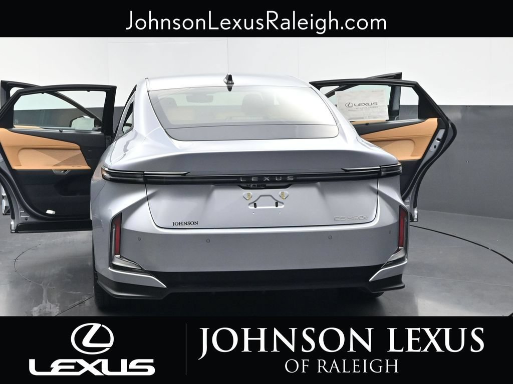 New 2026 Lexus ES 350e w/ Accessory Package (Z2) FWD image 35