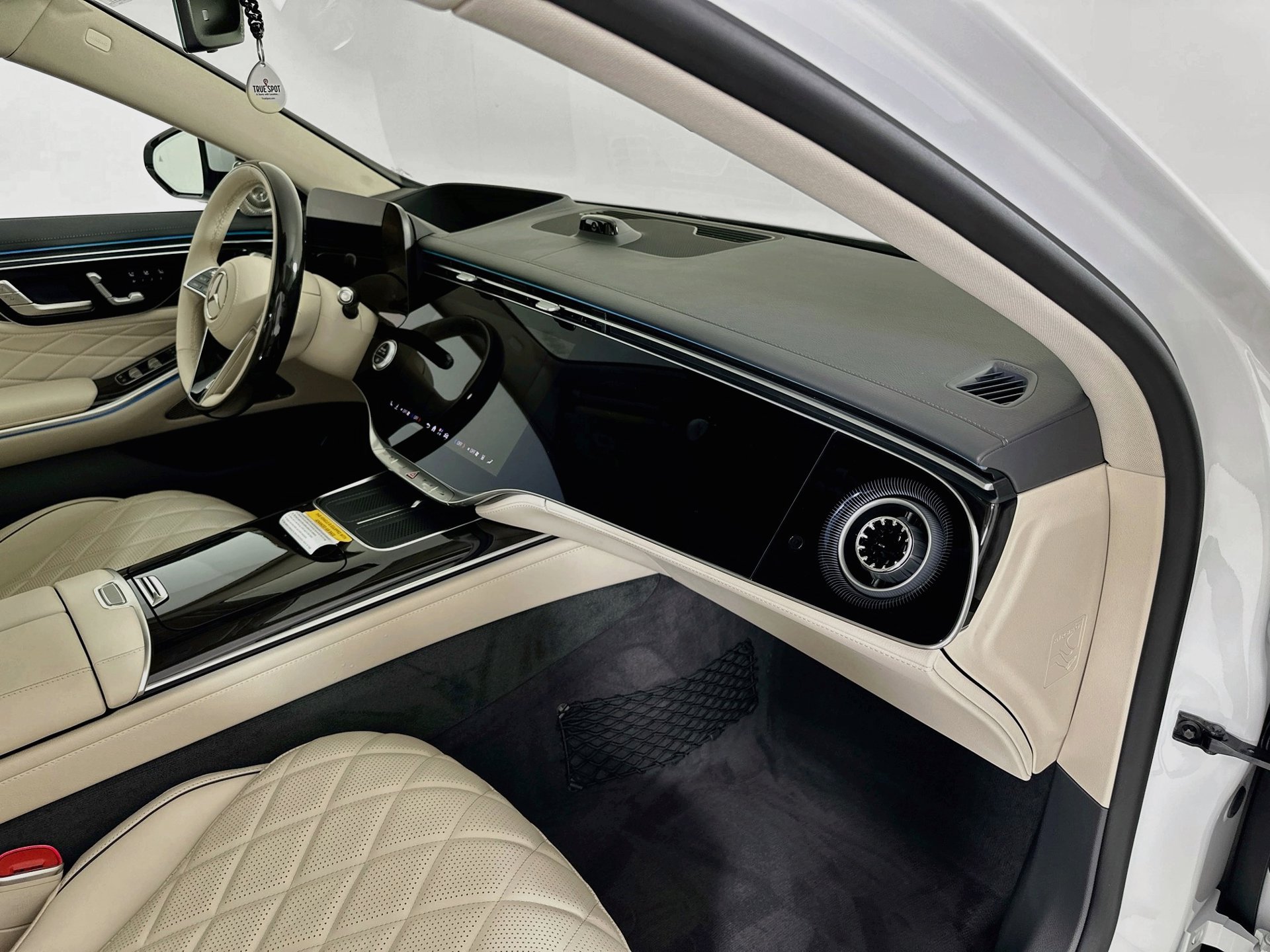 New 2027 Mercedes-Benz S 580 4MATIC Sedan image 33