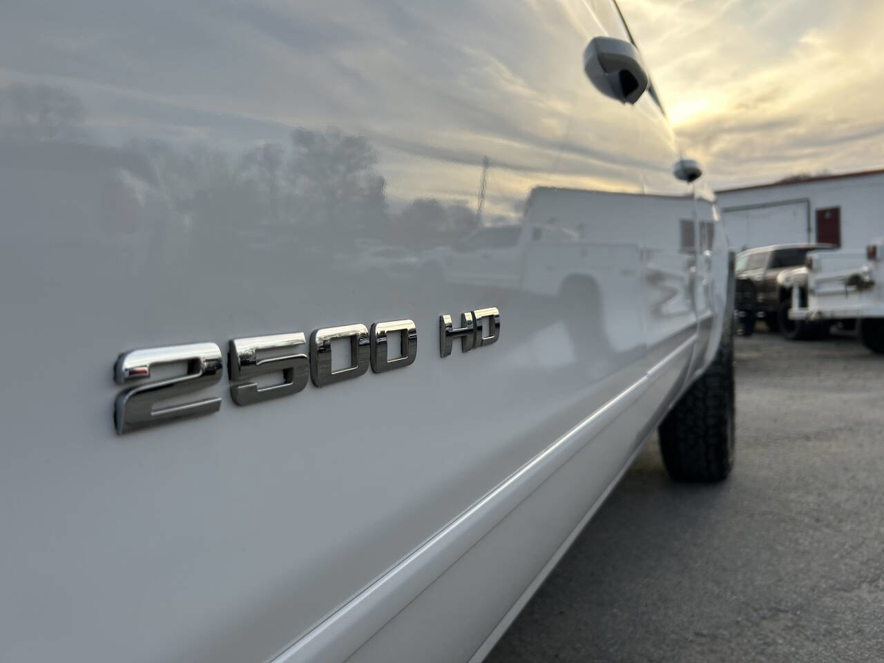 Used 2015 Chevrolet Silverado 2500 LT w/ Z71 Package, Off-Road image 15