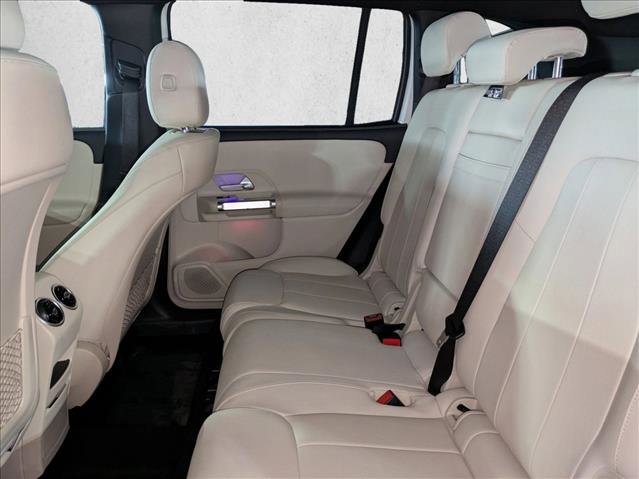 Used 2022 Mercedes-Benz GLB 250 image 20