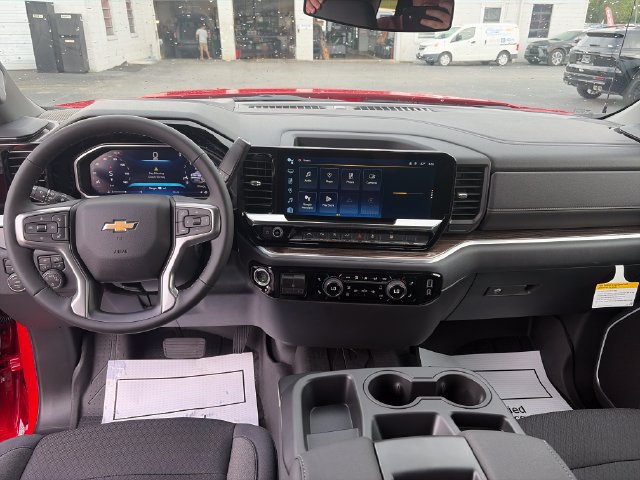 New 2026 Chevrolet Silverado 1500 LT w/ Safety Package AWD/4WD image 12