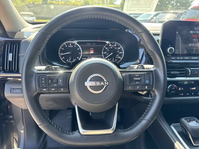 Used 2023 Nissan Pathfinder SV AWD/4WD image 19