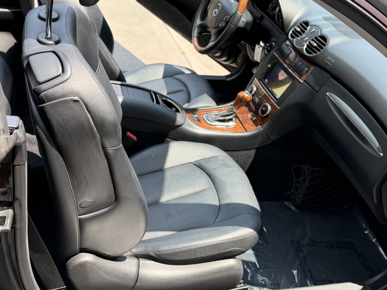 Used 2007 Mercedes-Benz CLK 550 Cabriolet image 29