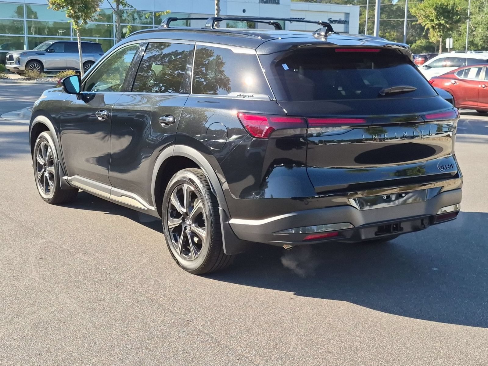 Used 2026 INFINITI QX60 Autograph w/ Dark Cargo Package AWD/4WD image 5