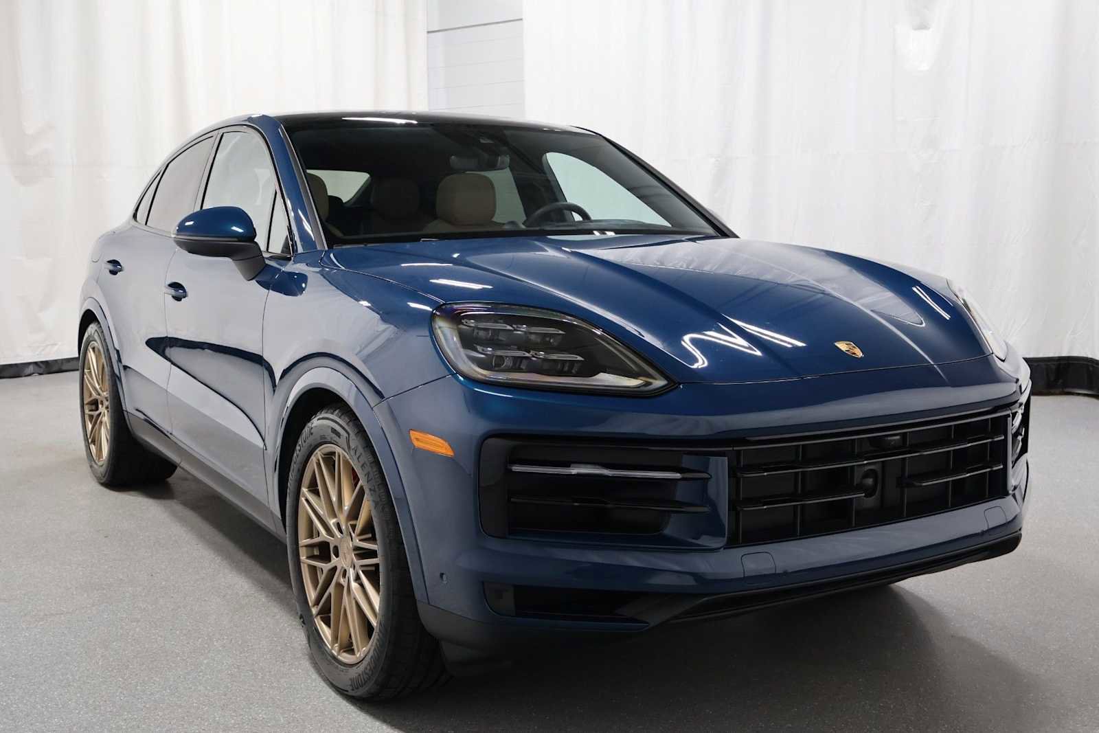 Certified 2026 Porsche Cayenne S AWD/4WD image 13