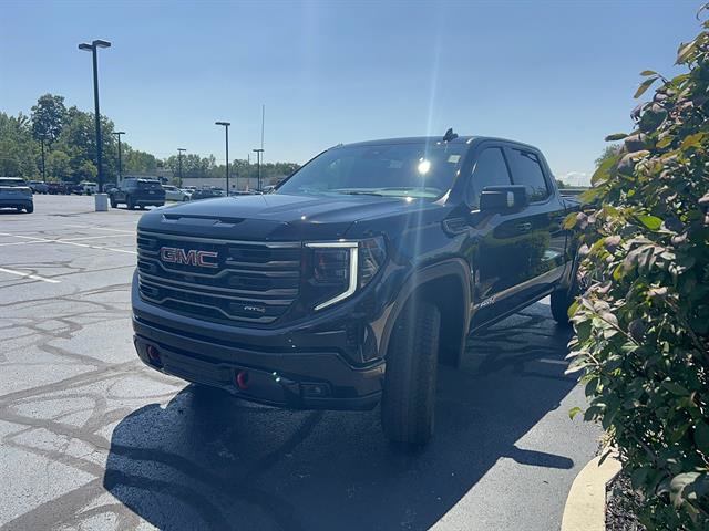 New 2026 GMC Sierra 1500 AT4 w/ Technology Package AWD/4WD image 3
