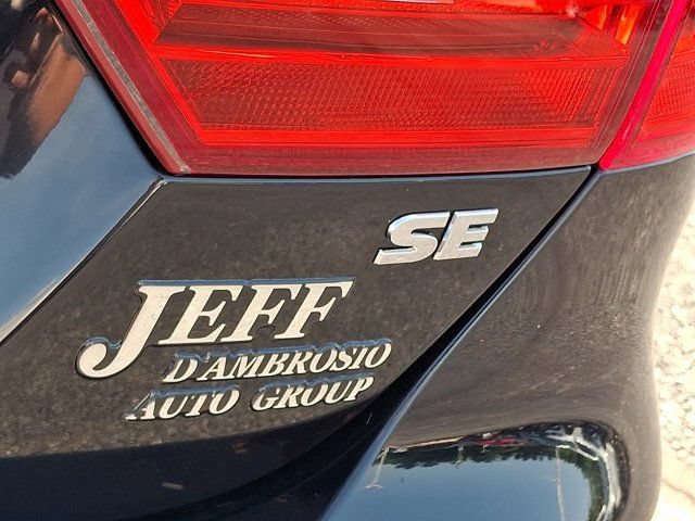 Used 2014 Volkswagen Jetta SE FWD image 34
