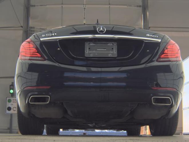 Used 2014 Mercedes-Benz S 550 Sedan w/ Premium 1 Package image 7