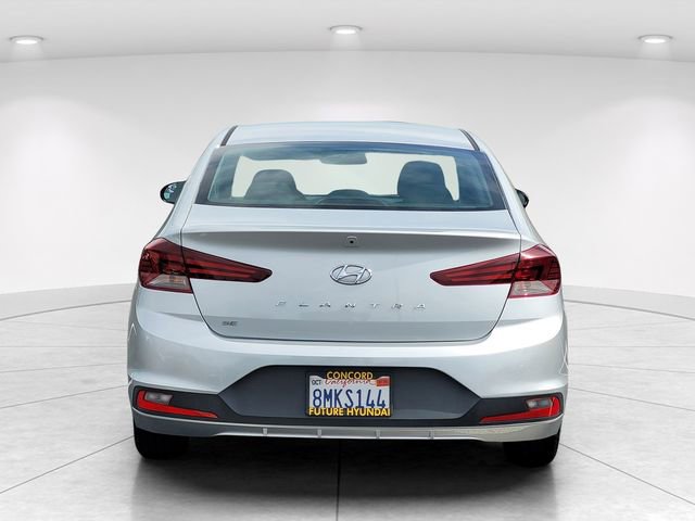 Used 2019 Hyundai Elantra SE w/ Cargo Package FWD image 4
