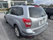 Used 2014 Subaru Forester 2.5i Premium w/ All-Weather Package image 12
