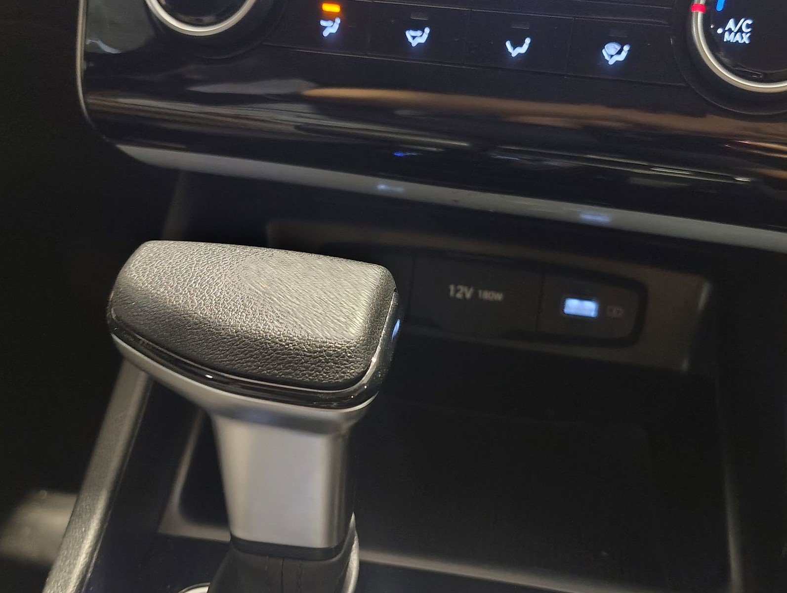 Certified 2024 Hyundai Tucson SE FWD image 4