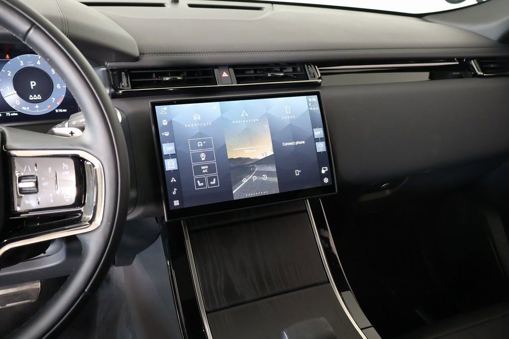 Used 2026 Land Rover Range Rover Velar Dynamic SE image 5