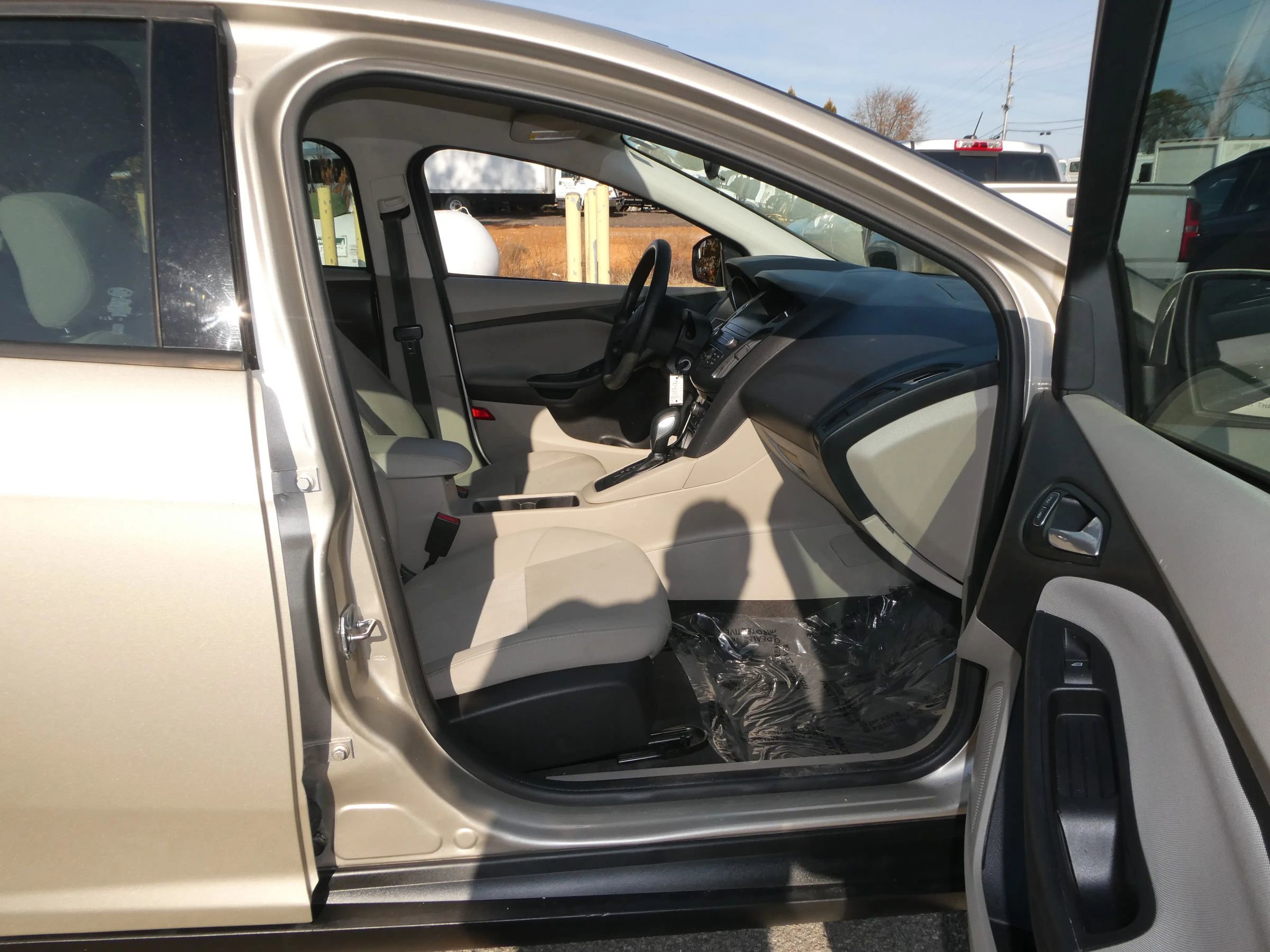 Used 2018 Ford Focus SE image 23