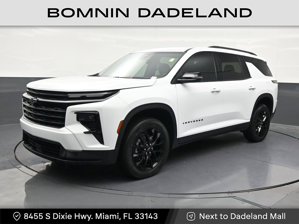 Used 2025 Chevrolet Traverse LT w/ Midnight/Sport Edition FWD image 1