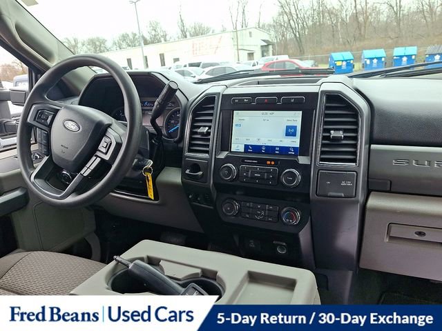 Certified 2022 Ford F550 2WD Regular Cab Super Duty w/ XLT Value Package image 16