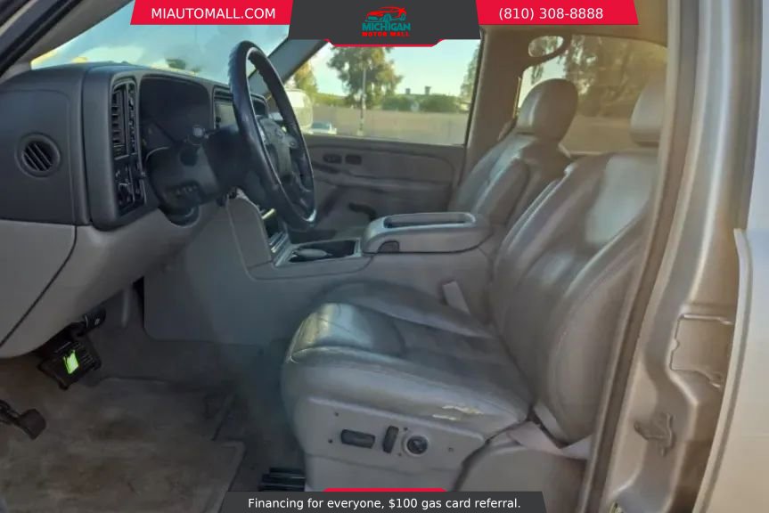 Used 2005 Chevrolet Tahoe Z71 w/ Preferred Equipment Group image 9