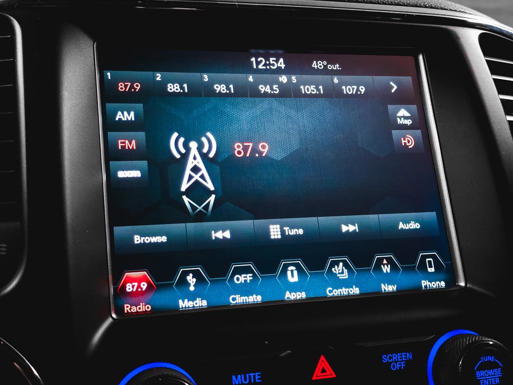 Used 2018 Jeep Grand Cherokee Altitude image 25