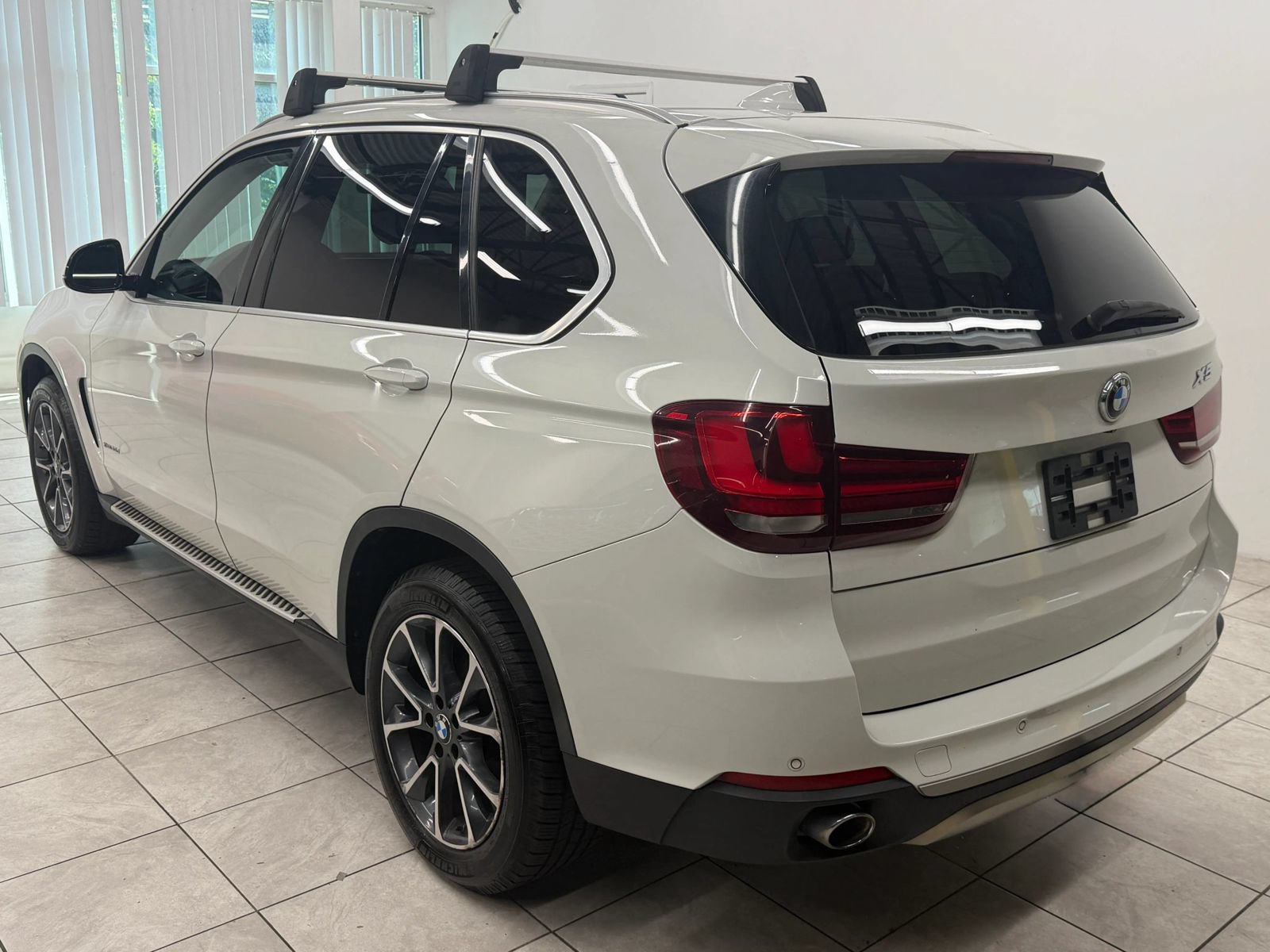Used 2015 BMW X5 xDrive35d AWD/4WD image 7