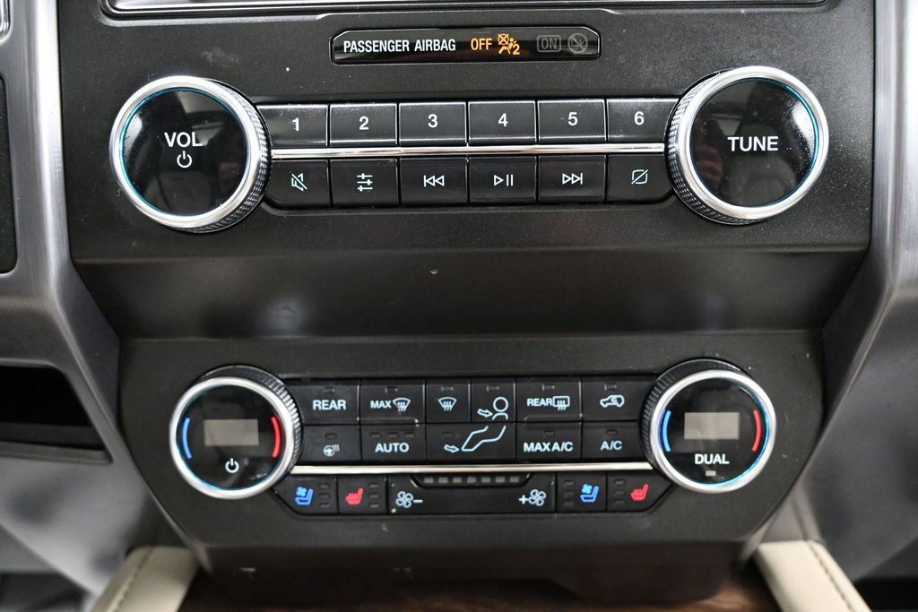 Used 2020 Ford Expedition Platinum AWD/4WD image 19