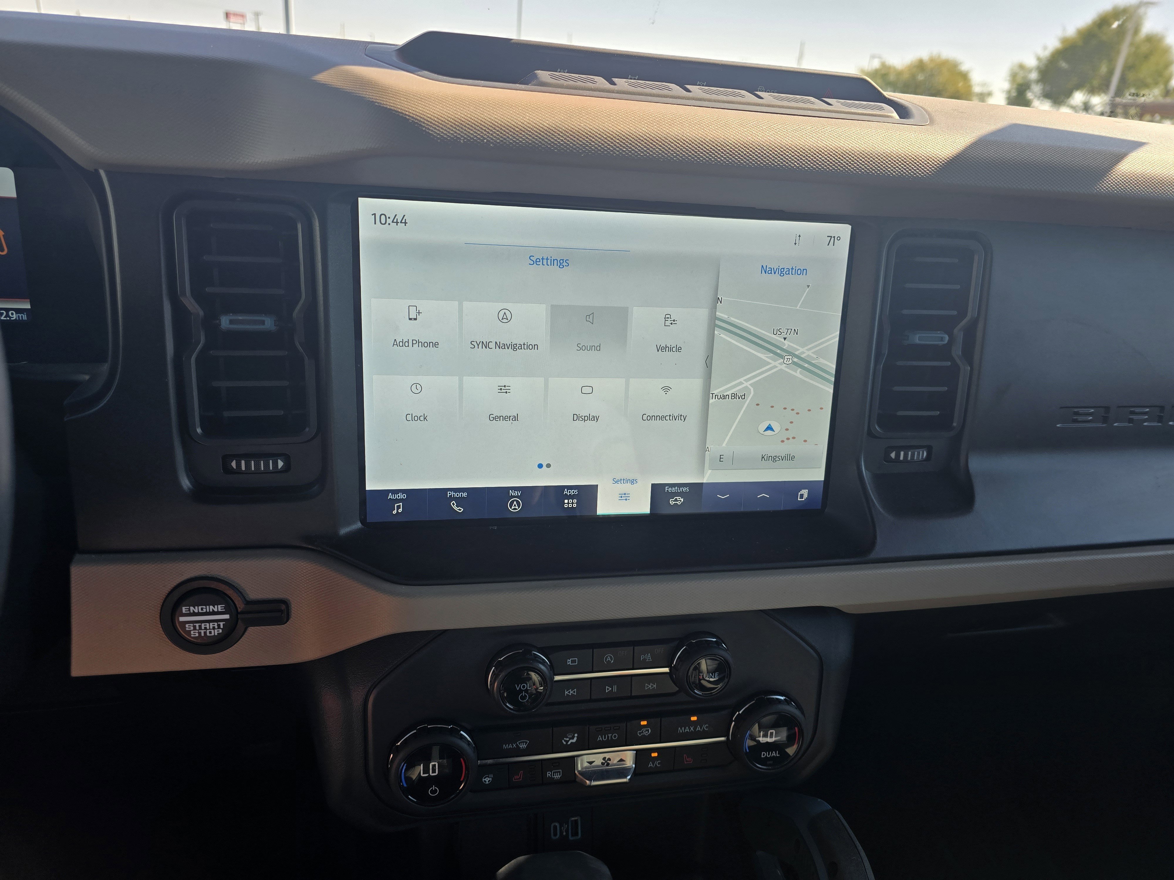 Used 2023 Ford Bronco Wildtrak image 15