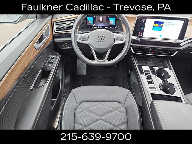 Used 2024 Volkswagen Atlas SE AWD/4WD image 11