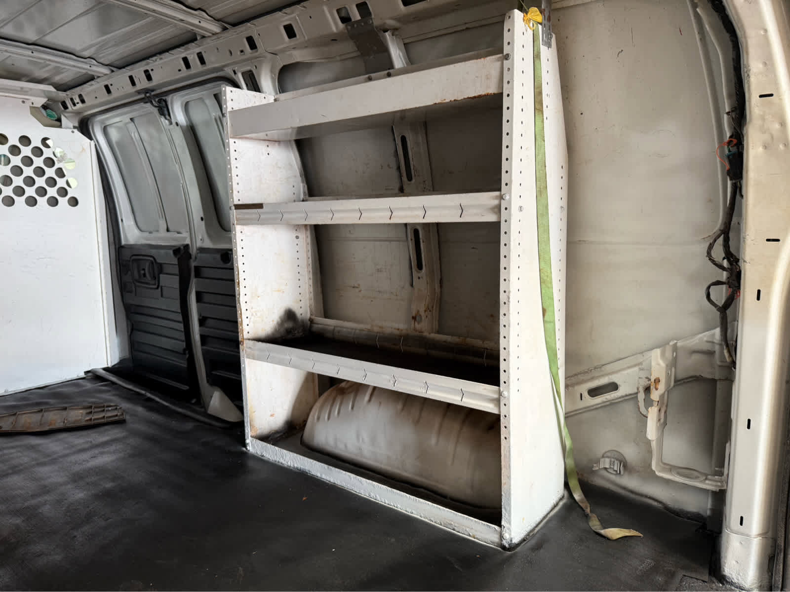 Used 2021 Chevrolet Express 2500 w/ Driver Convenience Package image 15