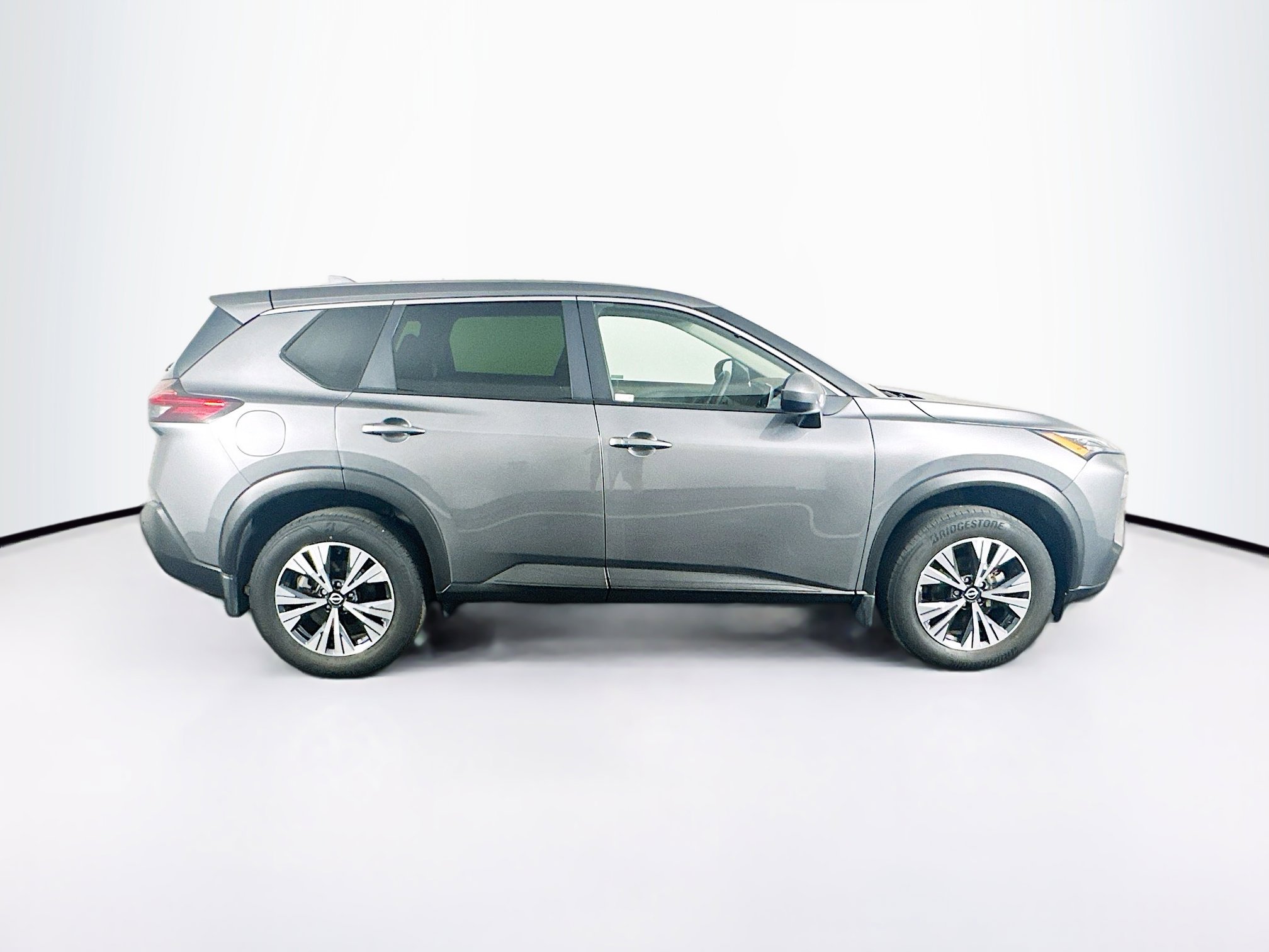 Used 2023 Nissan Rogue SV AWD/4WD image 10