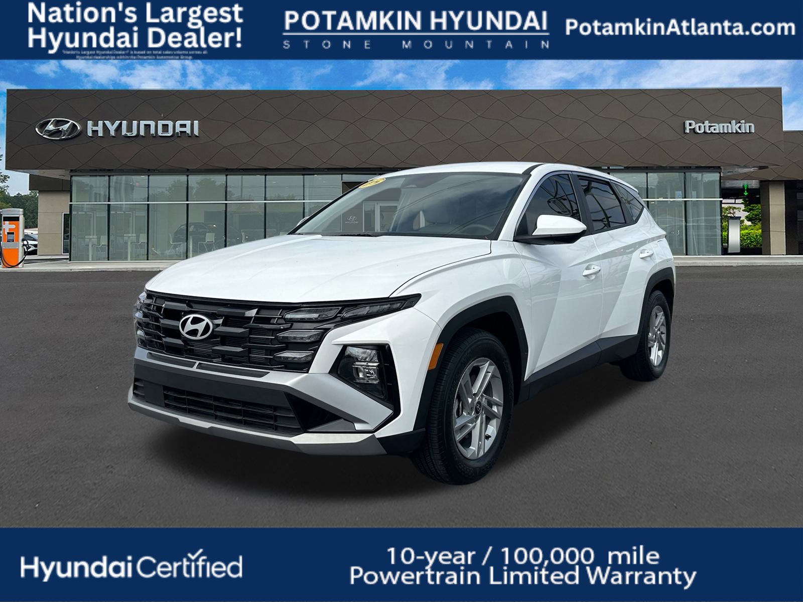 Used 2025 Hyundai Tucson SE image 1
