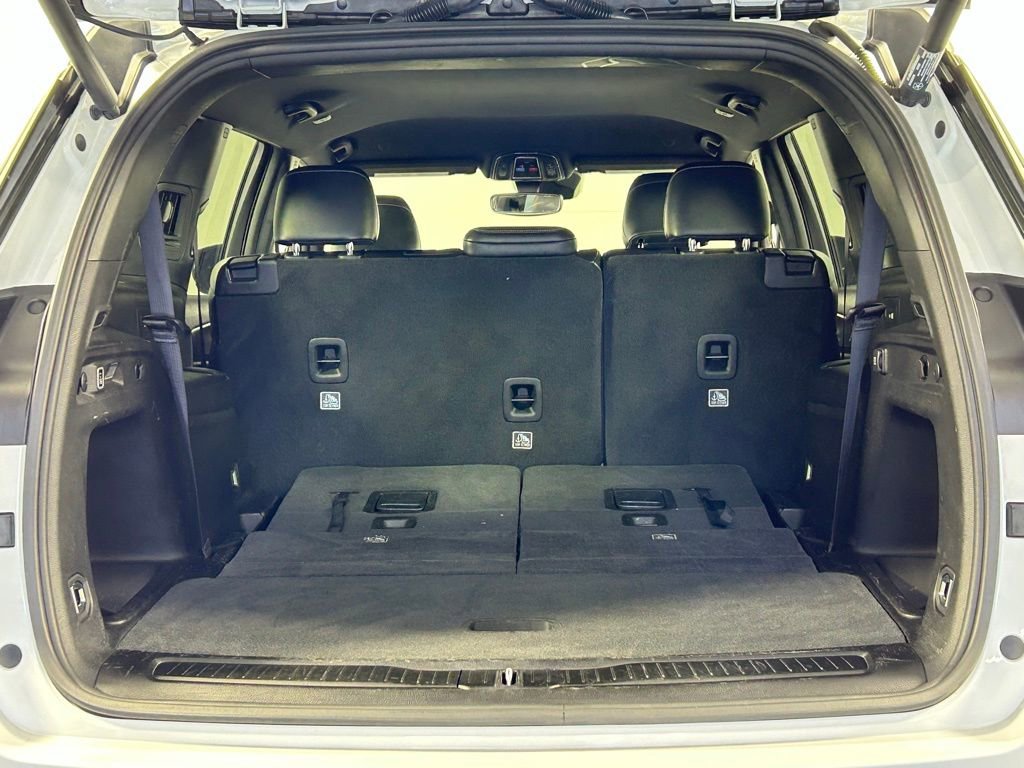 Used 2024 Jeep Grand Cherokee L Laredo image 14