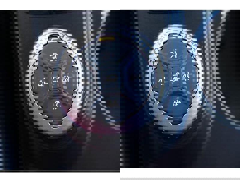 Used 2022 Ford Bronco Wildtrak image 28