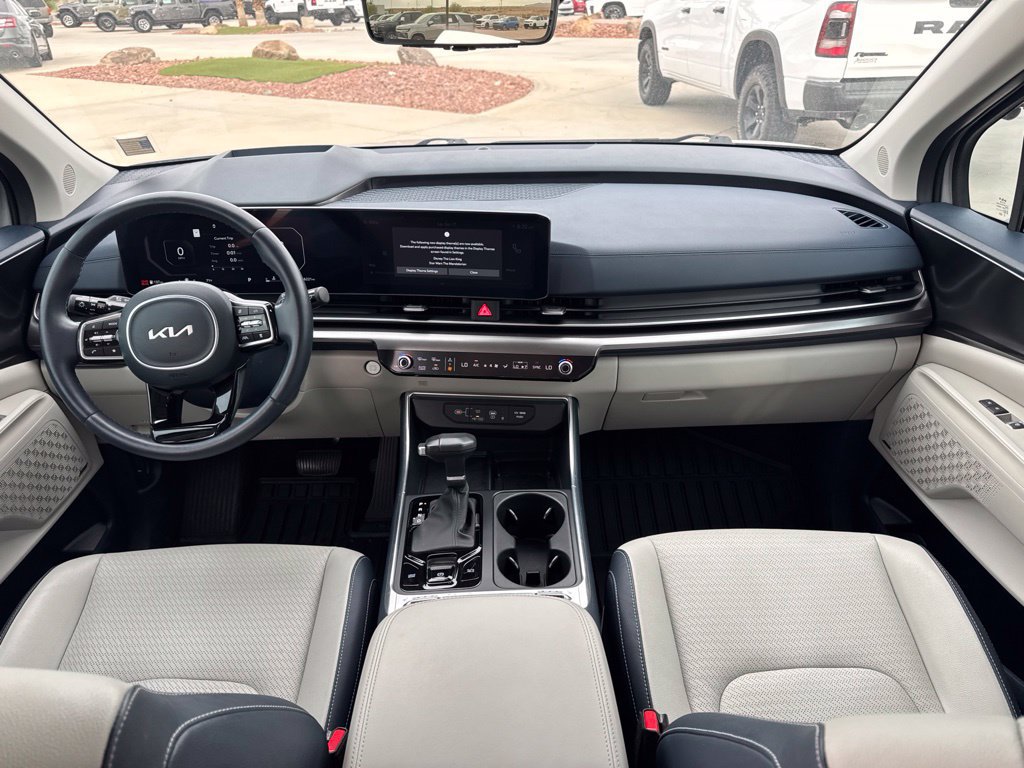 Used 2026 Kia Carnival SX Prestige FWD image 13