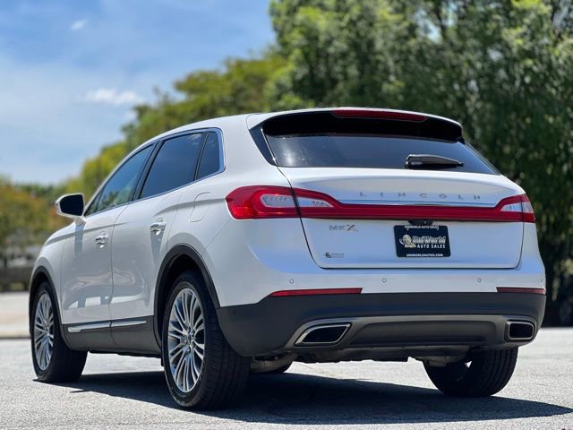 Used 2016 Lincoln MKX Reserve w/ Technology Package FWD image 7
