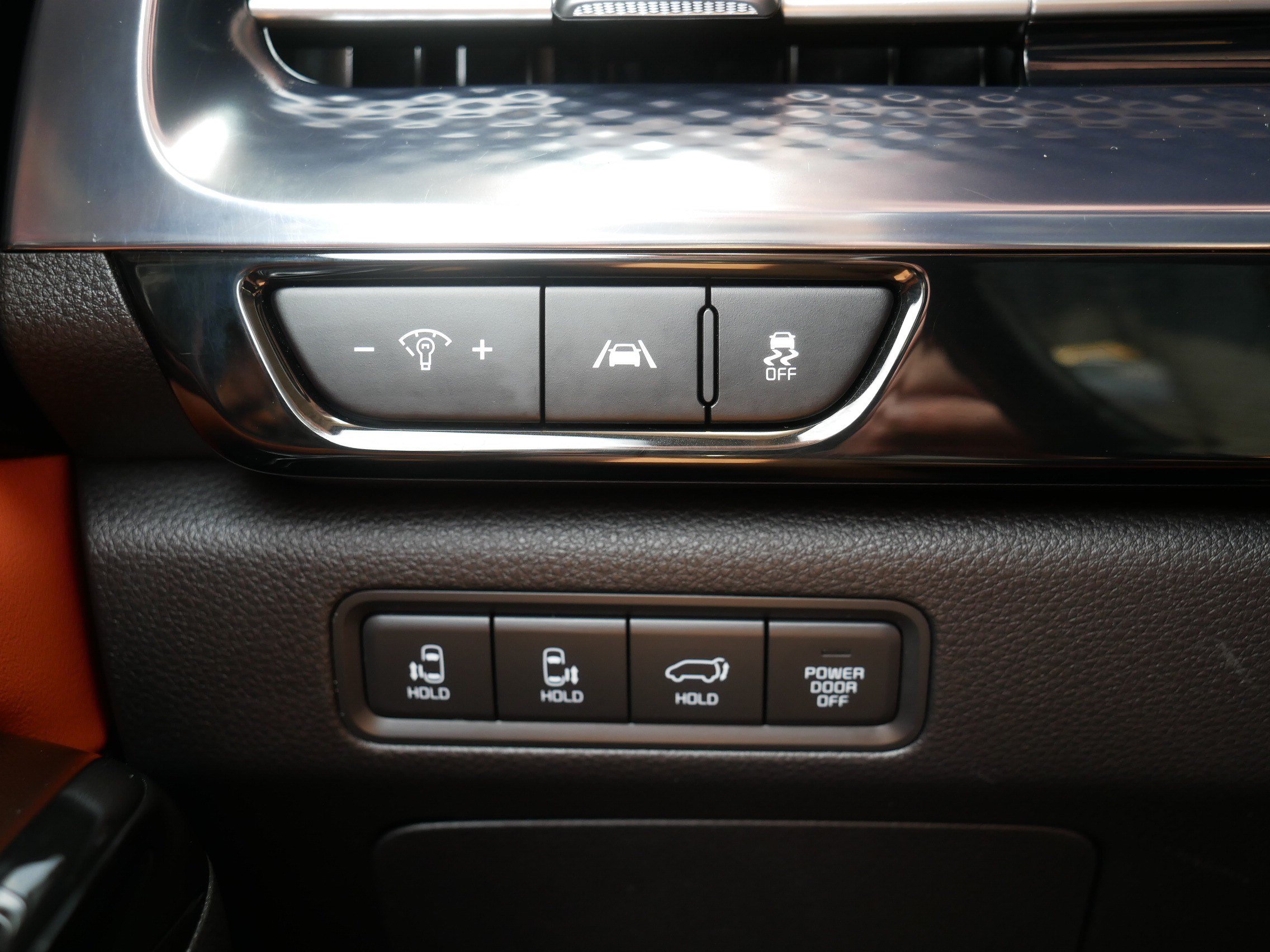 Certified 2024 Kia Carnival SX Prestige FWD image 26