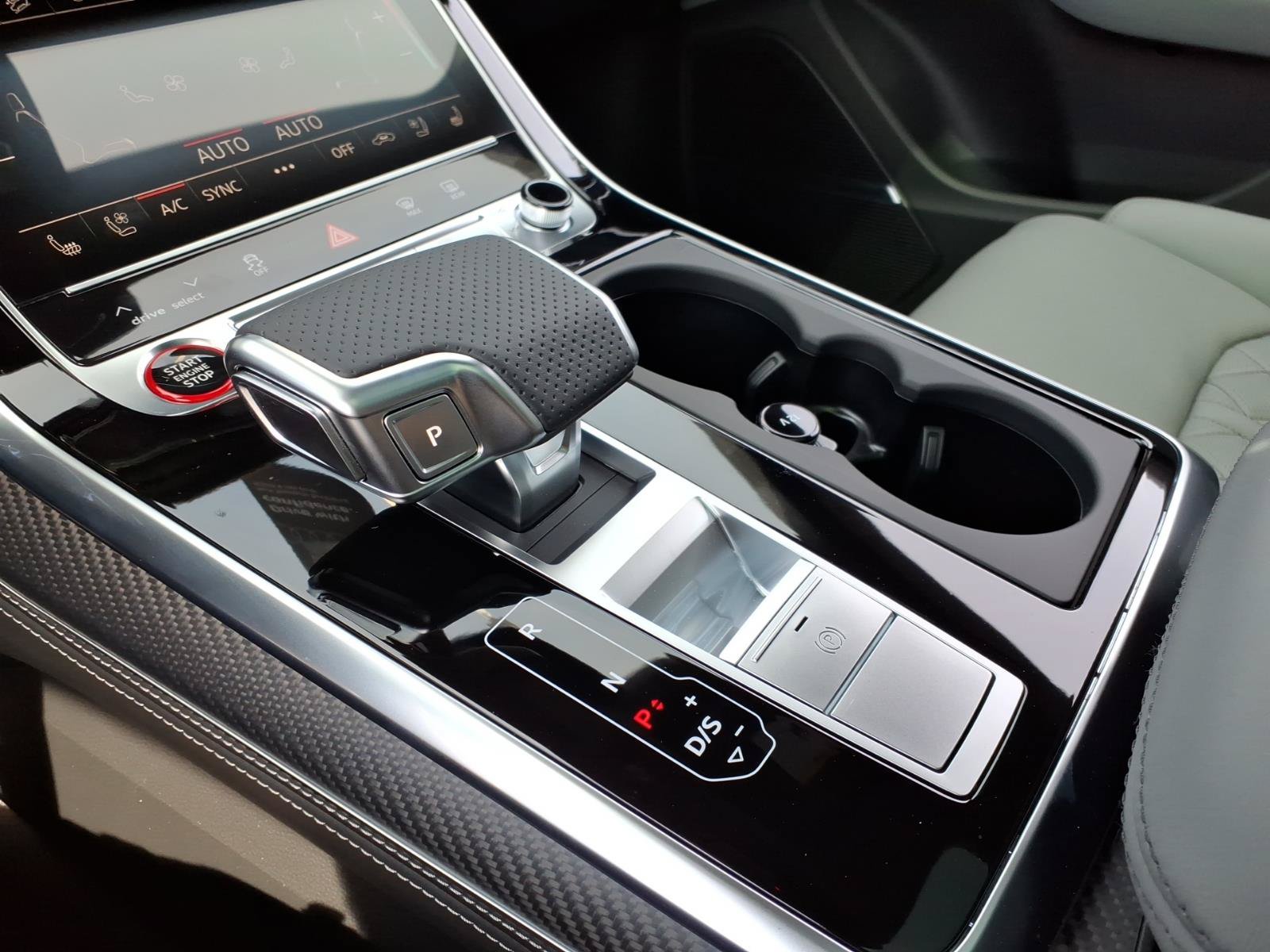 New 2027 Audi SQ8 Prestige AWD/4WD image 18