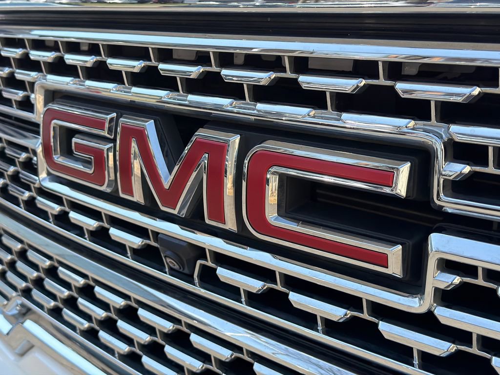 Used 2022 GMC Sierra 1500 Denali w/ Denali Premium Package AWD/4WD image 15