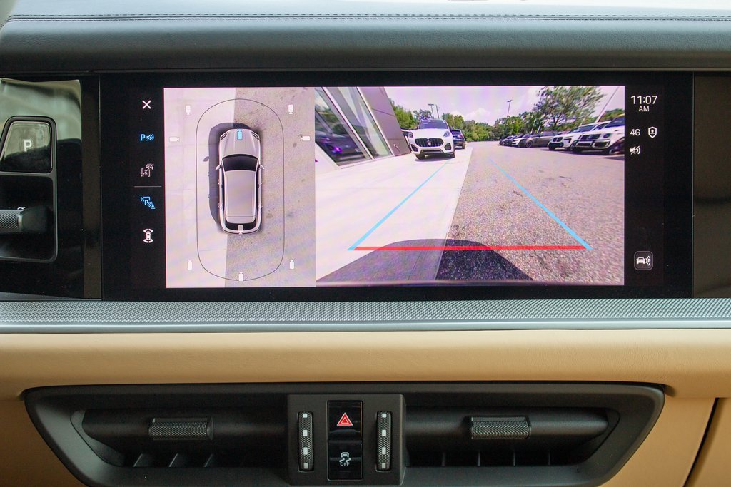 Used 2025 Porsche Cayenne w/ Premium Package Plus image 18