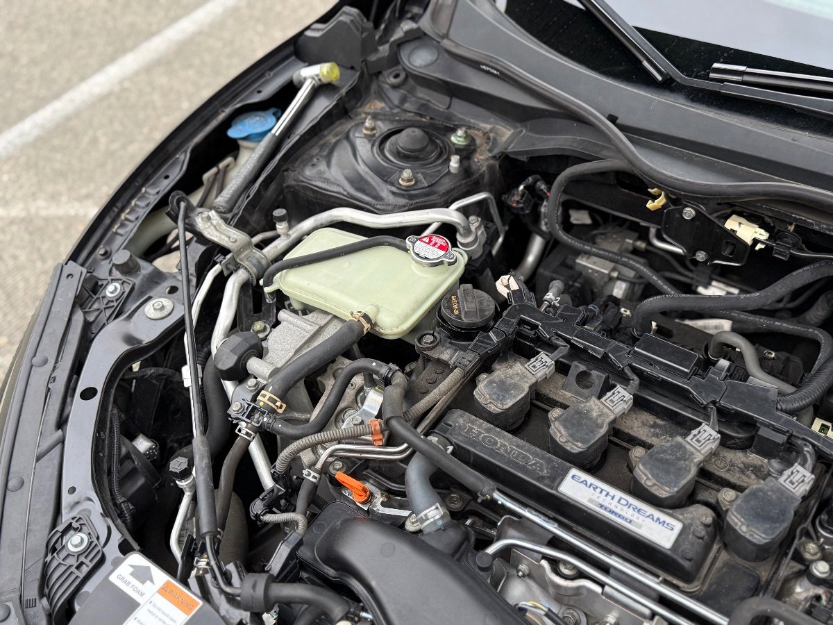 Used 2018 Honda Civic Sport image 11