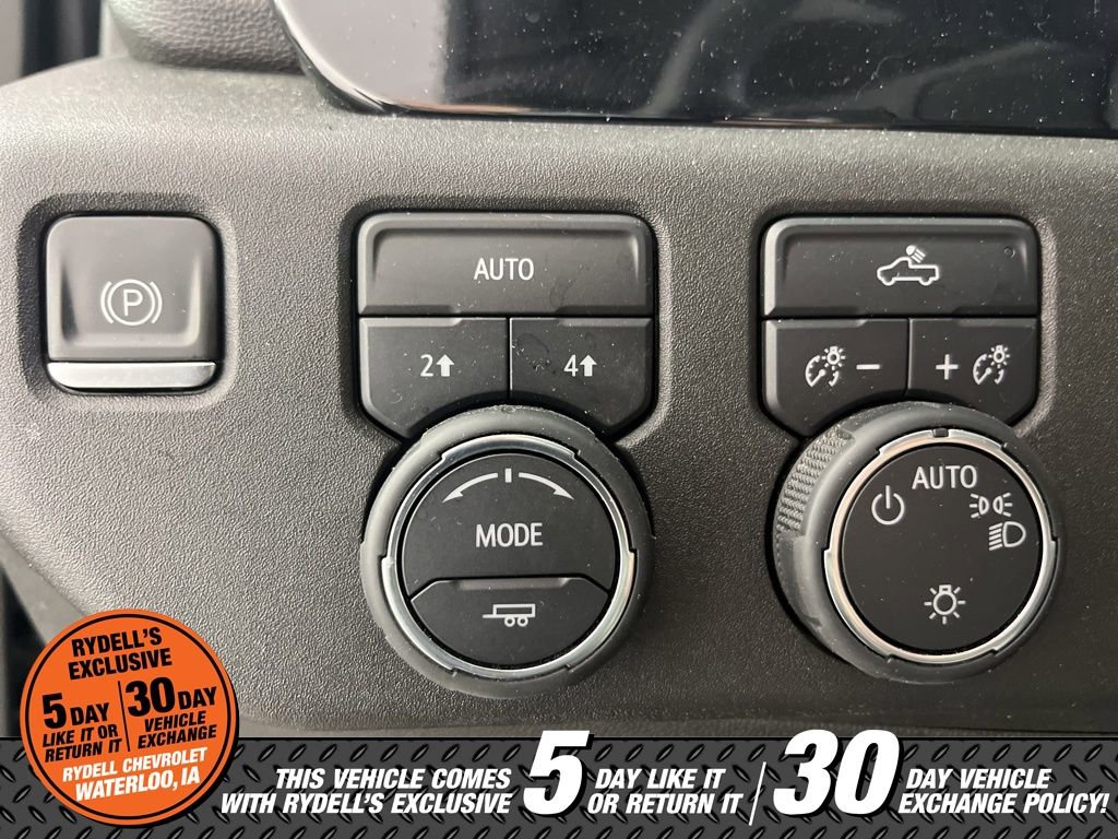 Certified 2024 Chevrolet Silverado 1500 LT AWD/4WD image 25