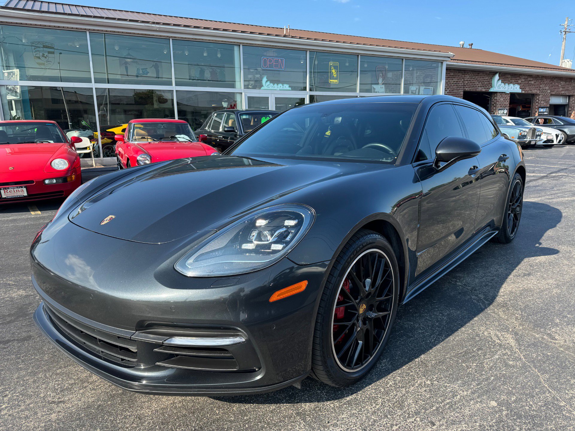 Used 2018 Porsche Panamera 4