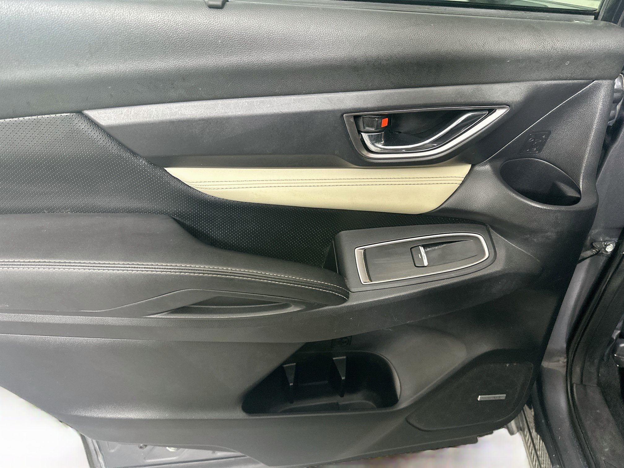 Used 2019 Subaru Ascent Limited w/ Popular Package #2 AWD/4WD image 25