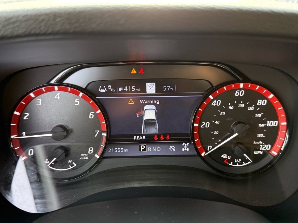 Used 2023 Nissan Frontier PRO-4X w/ Pro-4X Premium Package image 19