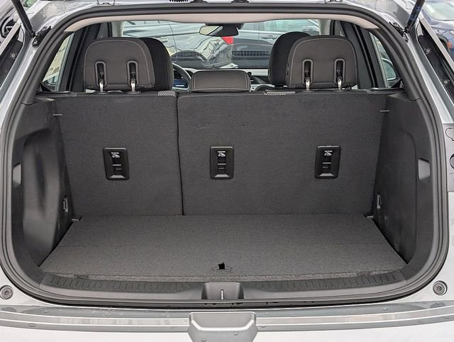 New 2027 Chevrolet Bolt LT w/ Comfort Package FWD image 8
