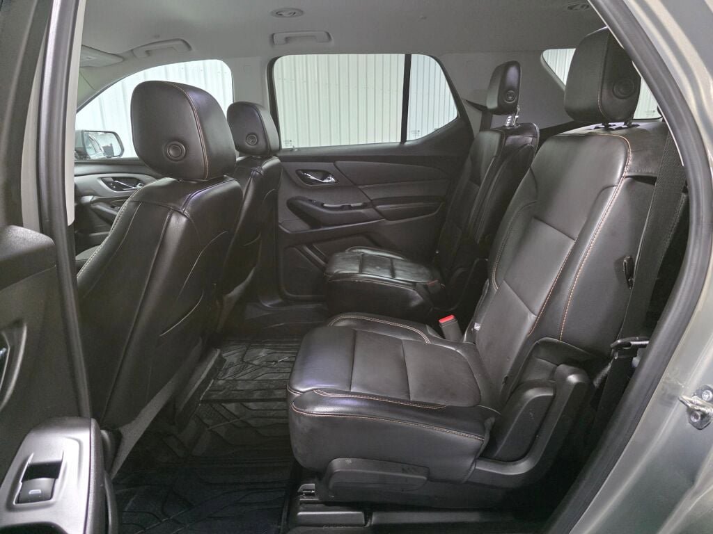 Used 2018 Chevrolet Traverse LT AWD/4WD image 10