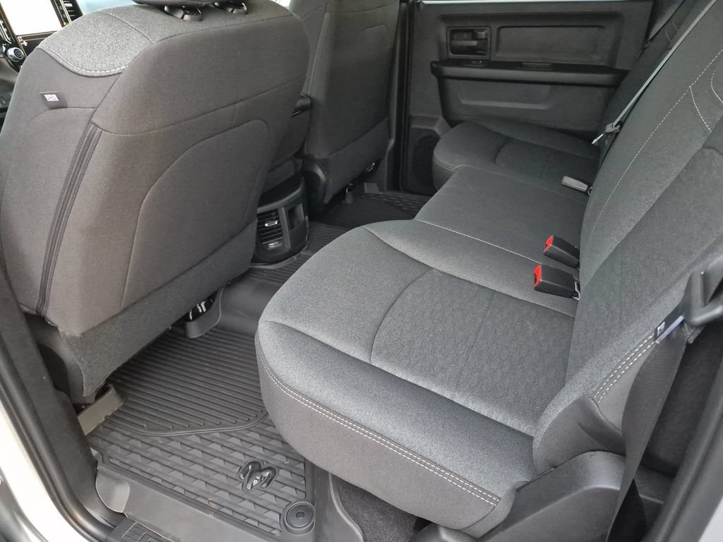 New 2027 RAM 3500 Tradesman AWD/4WD image 17