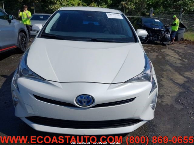 Used 2016 Toyota Prius Four Touring FWD image 8
