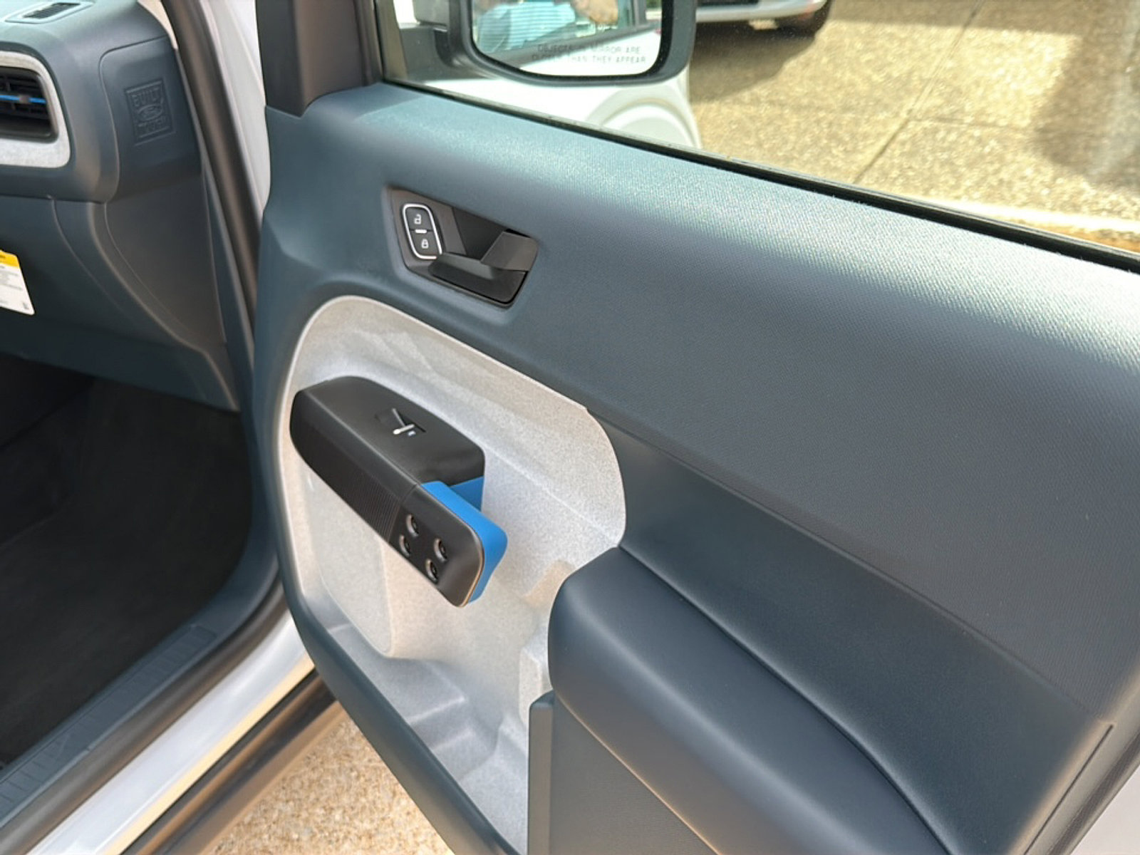 Used 2025 Ford Maverick XLT w/ Equipment Group 302A image 15