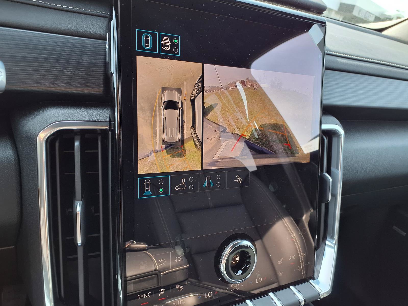 New 2026 GMC Acadia Elevation w/ Black Edition FWD image 4