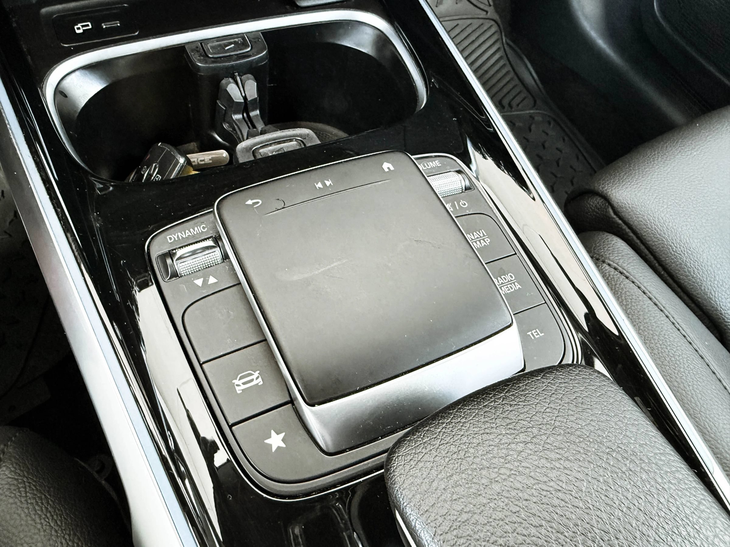 Used 2022 Mercedes-Benz GLB 250 4MATIC image 20